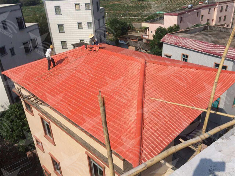 探秘農村自建房建房利器！樹(shù)脂瓦多少錢(qián)一平，合成樹(shù)脂瓦價(jià)格揭秘！